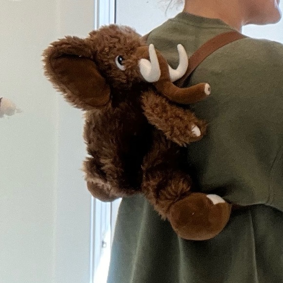 JAAG | Plush Wooly Mammoth Backpack - Picture 1 of 9
